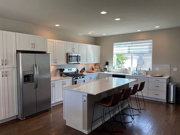 kitchen island_09062023