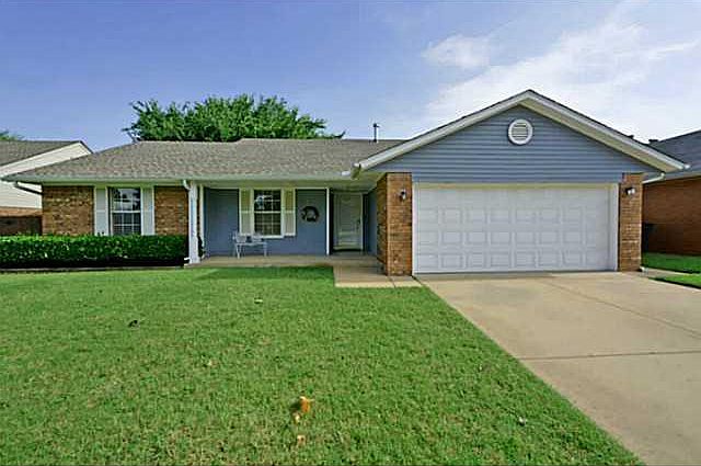 1st image of 2101 Shamrock Dr