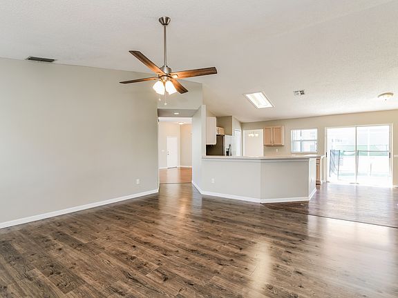 2nd image of 8615 Cavendish Dr