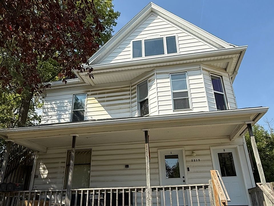 1st image of 2315 Olive St APT 2