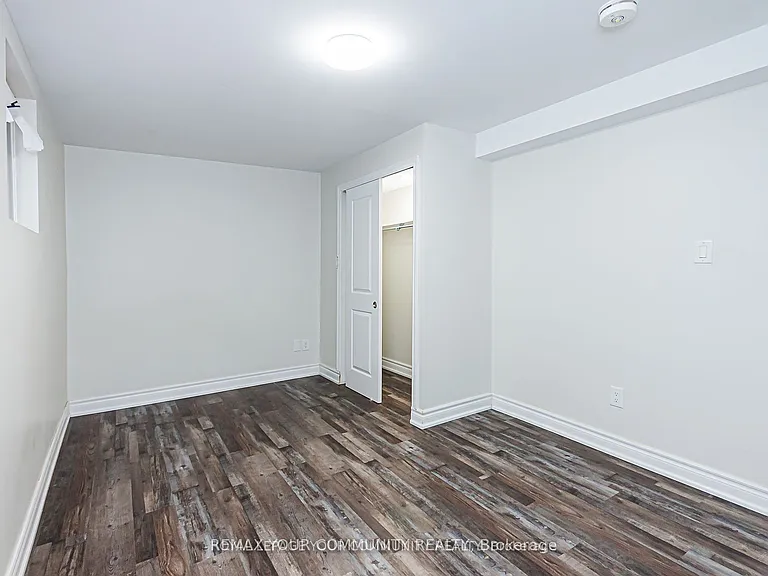 33 Durness Ave #BASEMENT — Photo 21