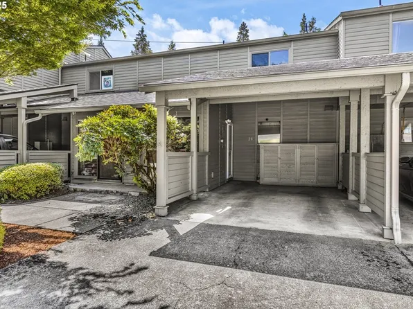 28 Fairway Loop, Eugene, OR 97401