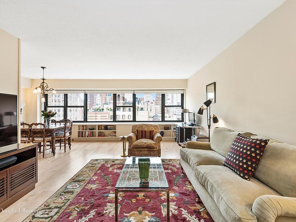 1st image of 560 3rd Ave #19B