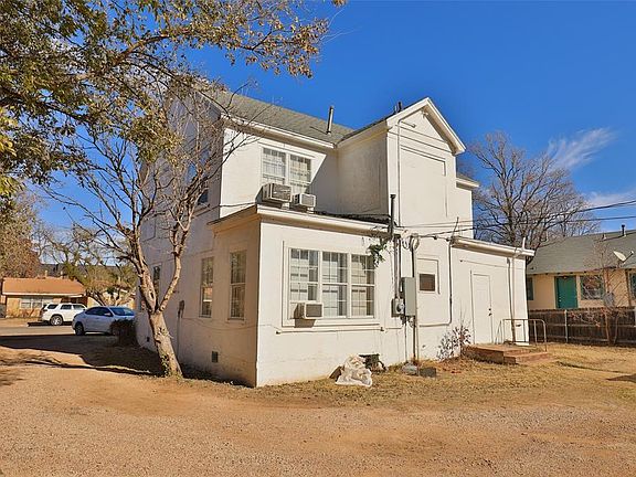 5th image of 649 N 18th St
