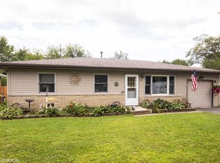 51 Liberty Blvd, Machesney Park, IL 61115