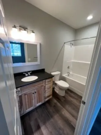2904 N Greenwood St #B — Photo 6
