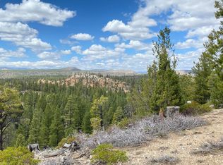 14 N Royal Dr, Duck Creek Village, UT 84762