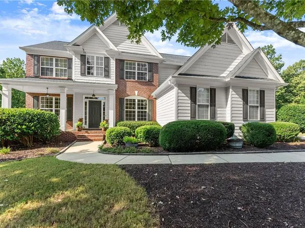 4660 Luke Dr, Cumming, GA 30040