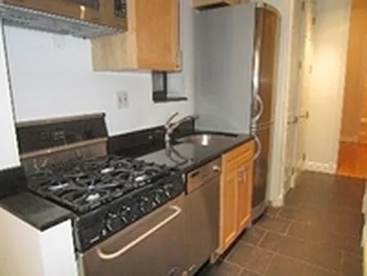 Rented by Walker Malloy & Company Inc | media 50