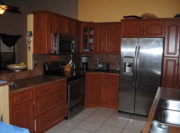 3rd image of 732 NW 177th Ave