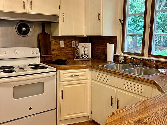 Brand new stove just added