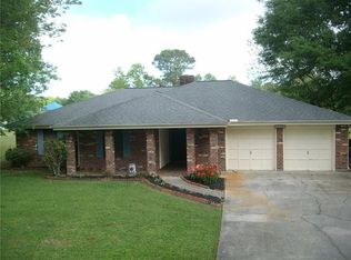 210 S Holiday Dr, Slidell, LA 70461