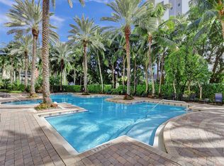 17150 N Bay Rd APT 2901, Sunny Isles Beach, FL 33160