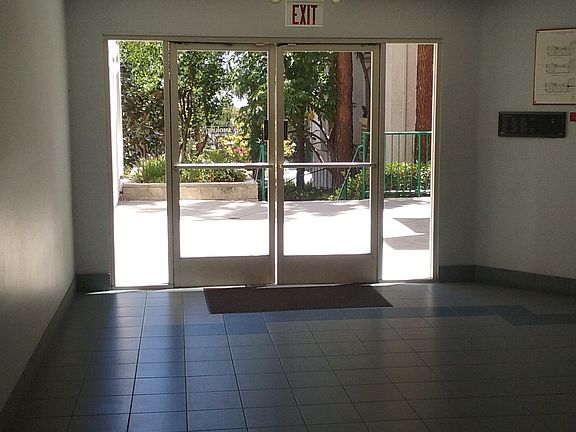 3rd image of 1380 W Capitol Dr Unit 317