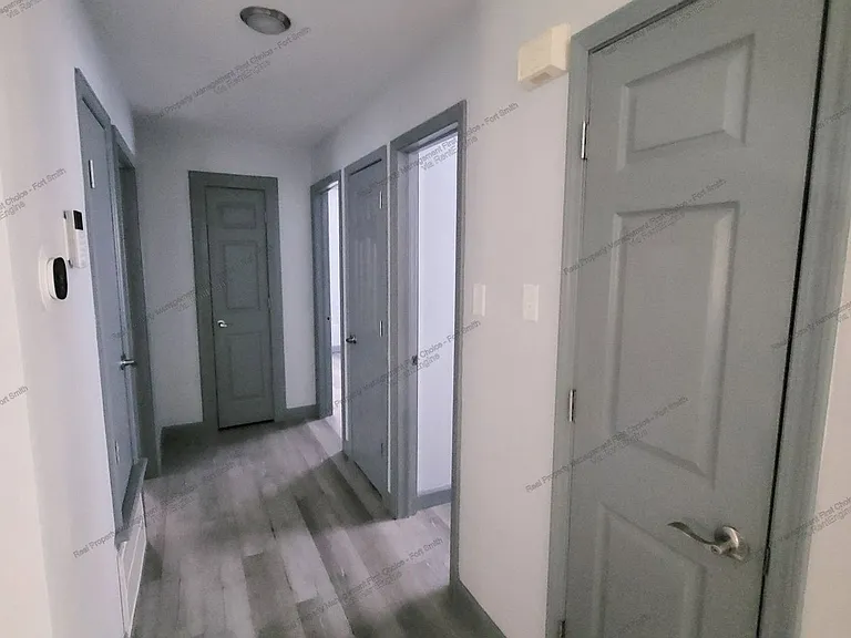 1004 A St — Photo 5