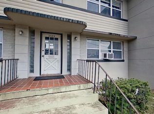 1464 Holmesdale Rd, Jacksonville, FL 32207