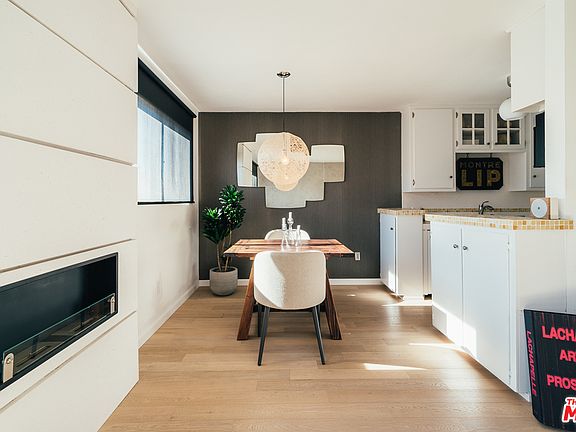4th image of 960 Larrabee St APT 308