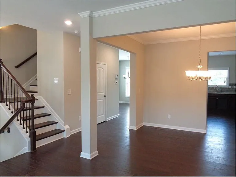 661 Sunset Park Dr — Photo 8