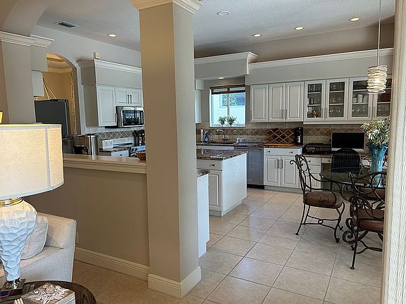 3rd image of 23108 Foxberry Ln