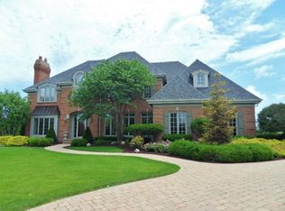 3N955 Emily Dickinson Ln, St Charles, IL 60175