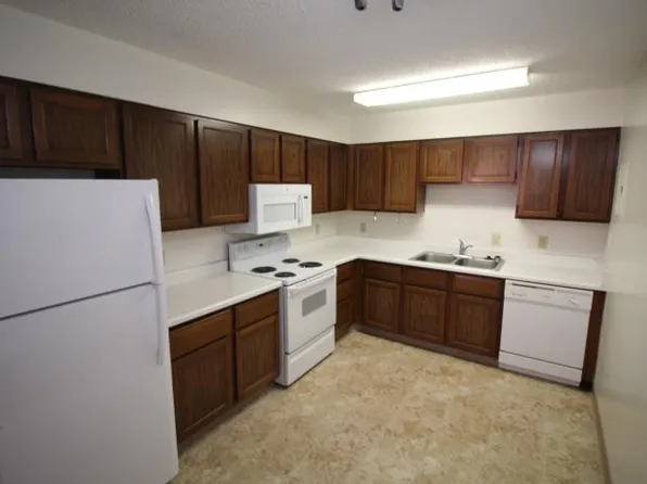 701 S 11th St, Lincoln, NE