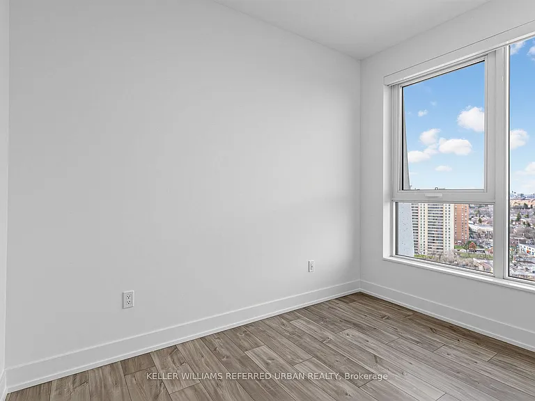60 Central Park Dr #2112 — Photo 19