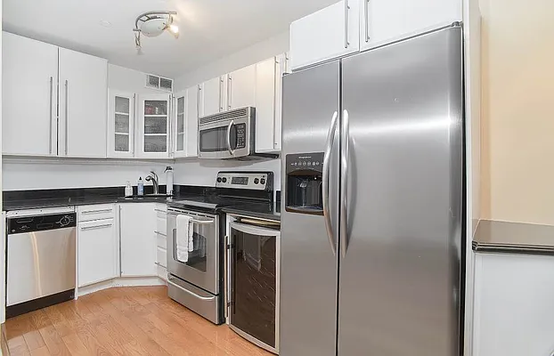 Rented by Compass | media 8