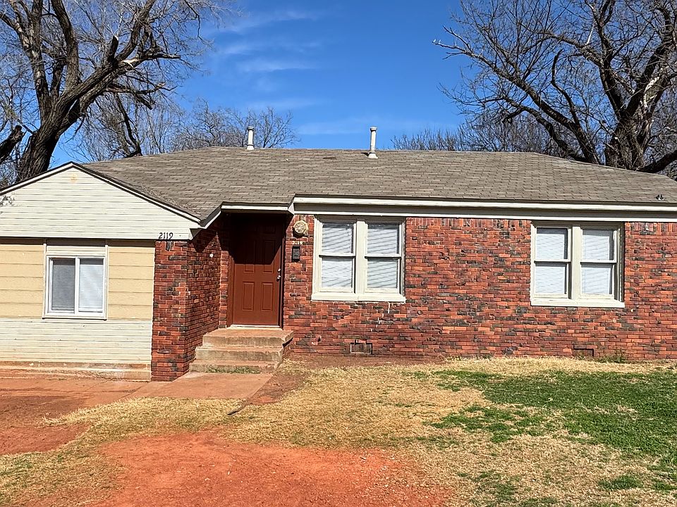 1st image of 2119 NE 26th St