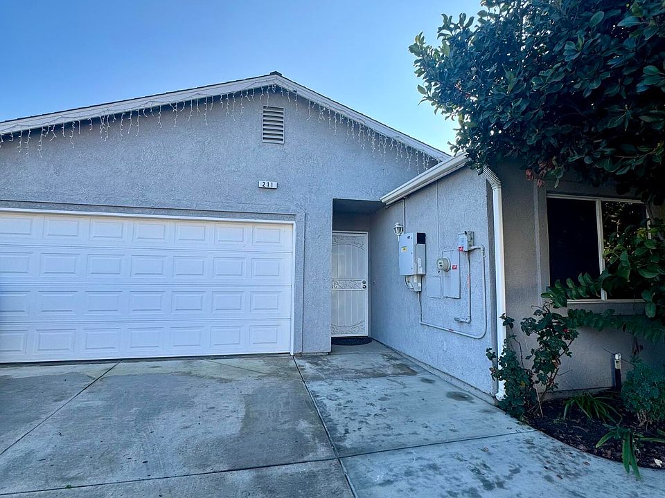 1st image of 211 Presidio Avenue