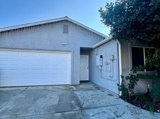 211 Presidio Avenue, Porterville, CA 93257