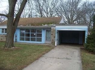 73 Cherry St, Park Forest, IL