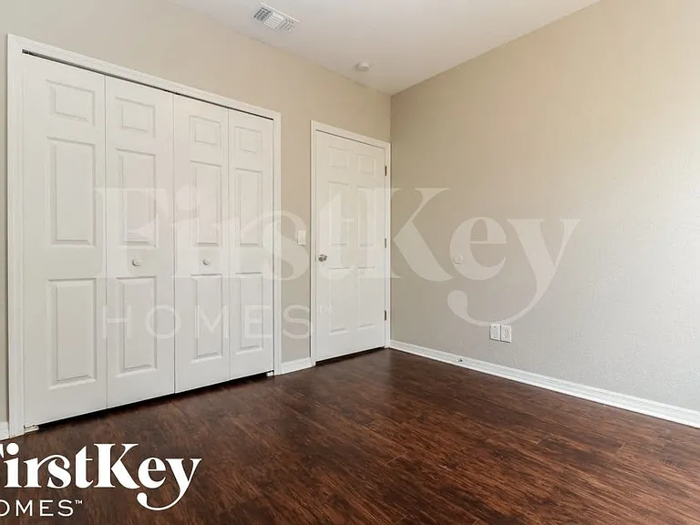 2849 Peake St — Photo 11