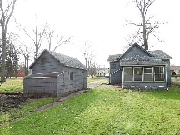 4th image of 519 Willow Ave