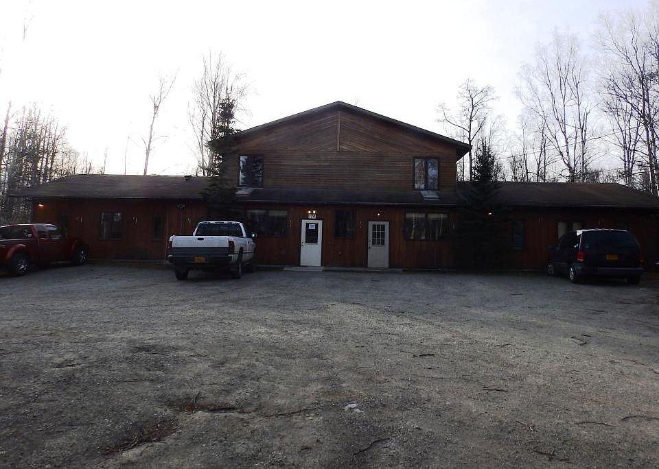 2nd image of 174 W Spruce Ave