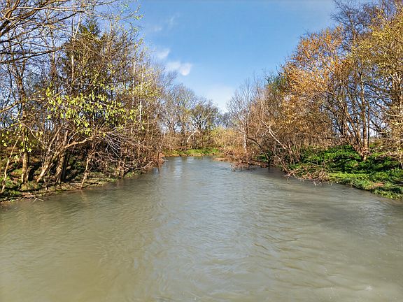 3rd image of 154 March Mill Rd