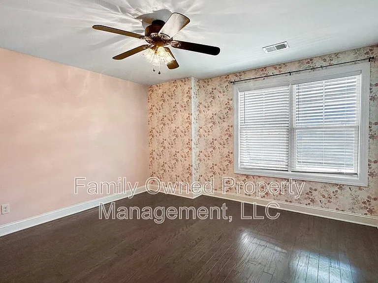 128 Whaler Ave — Photo 34