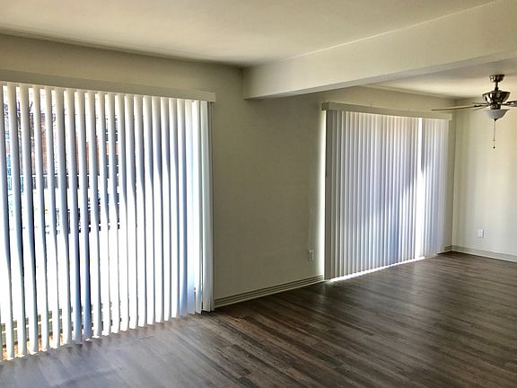2nd image of 4627 Munger Ave APT 101