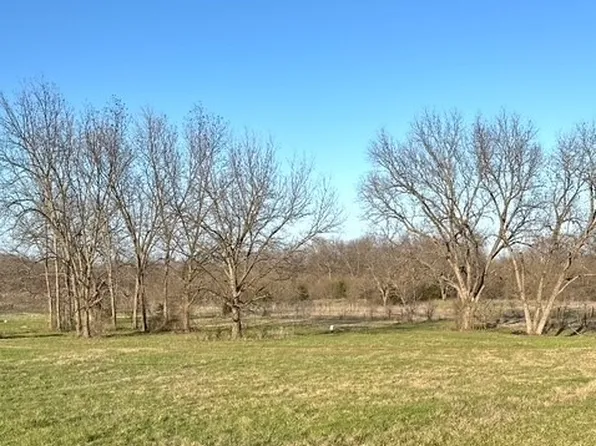 4 Fire Water Dr, Ardmore, OK 73401