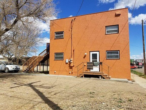 5th image of 703 1st Ave S