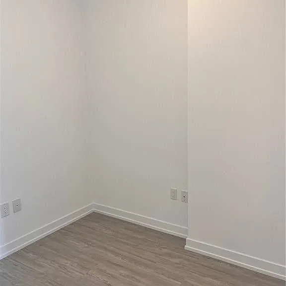 450 Dundas St E #513 — Photo 12