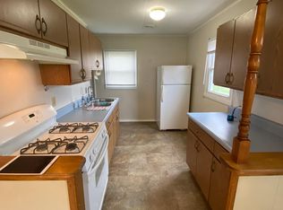 2715 Charlotte Ave, Fort Wayne, IN 46805