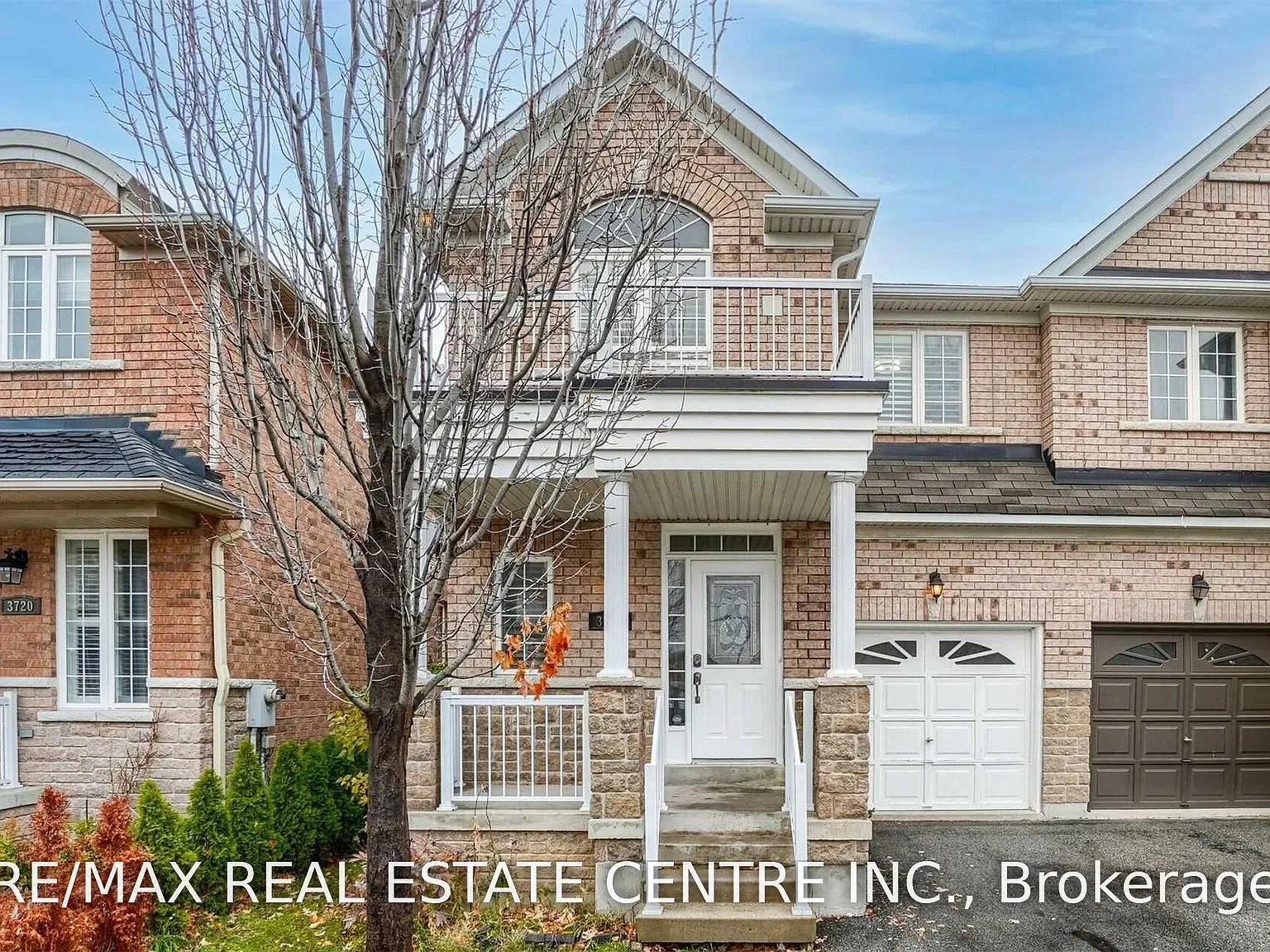 5 bed, $3,699 — Photo 1