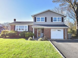 140 Leone Dr, Brick, NJ 08724