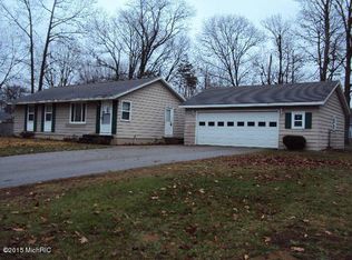 4145 Litchfield Dr, Dorr, MI 49323