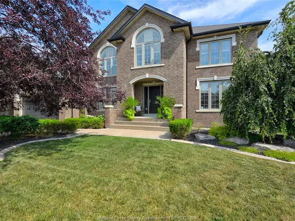 1030 Chelsea Park Way, Windsor, ON N8L 0W2