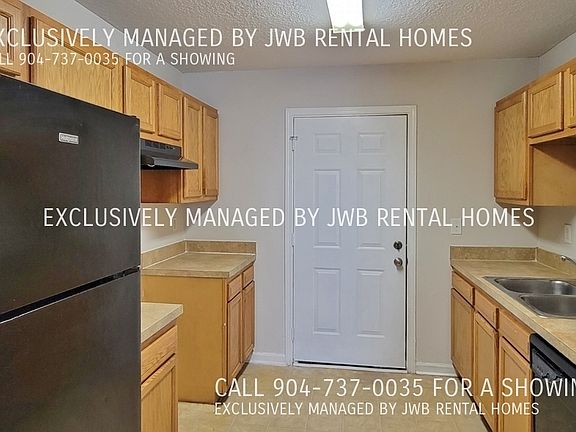 4th image of 8443 Jasper Ave