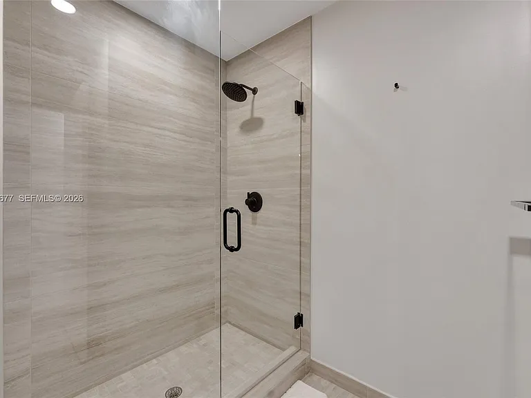 580 72nd St #Penthouse 13 — Photo 13