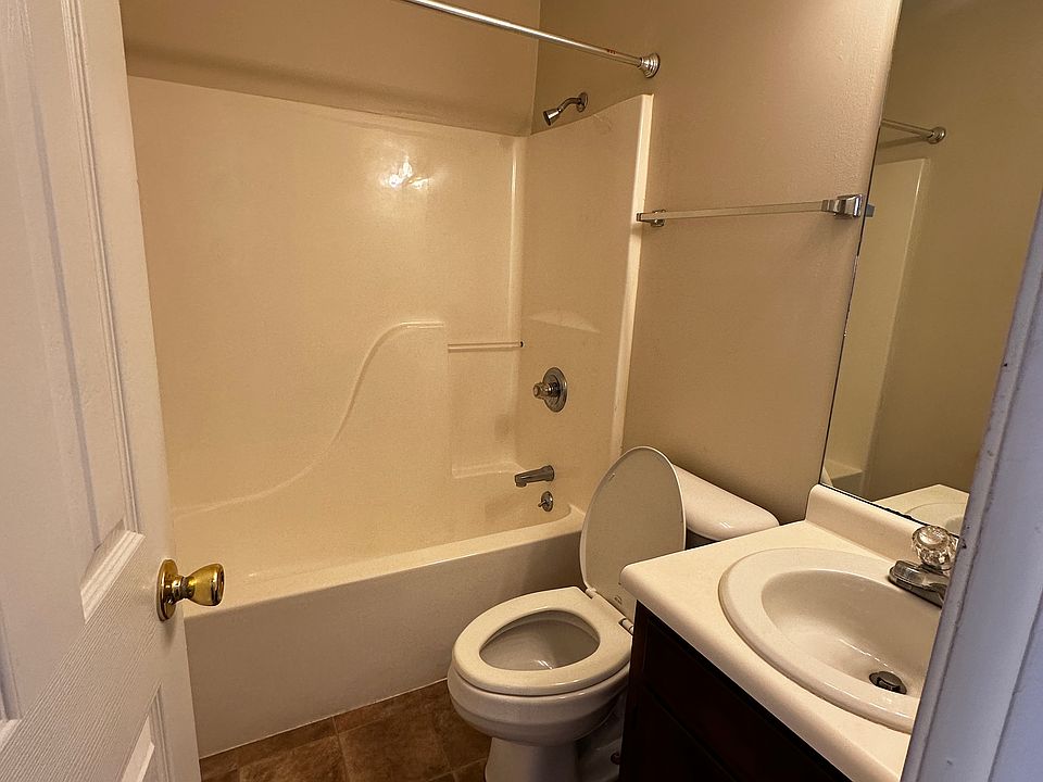 2nd image of 366 Caudell Dr
