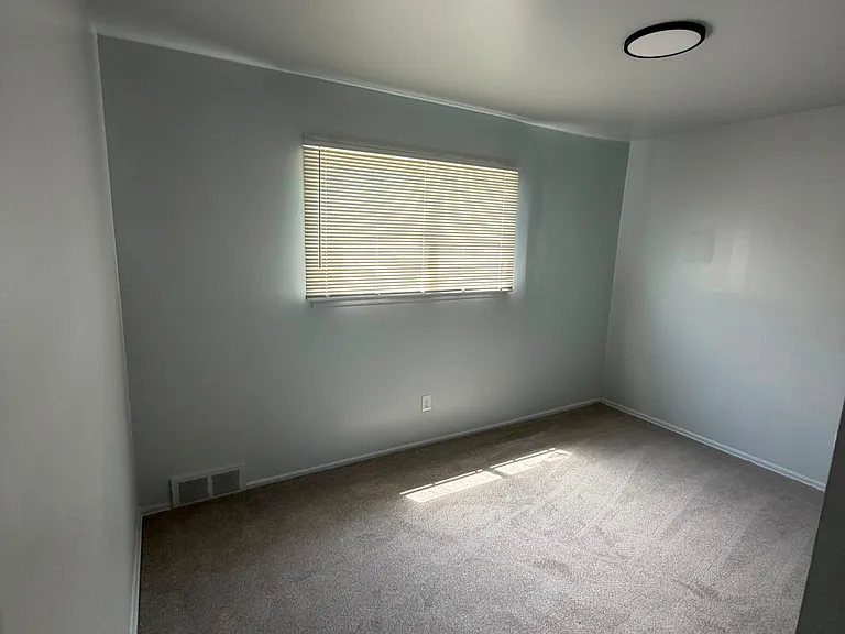 4900 Elmhurst St — Photo 12