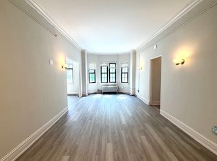 1033 W Loyola Ave #106, Chicago, IL 60626